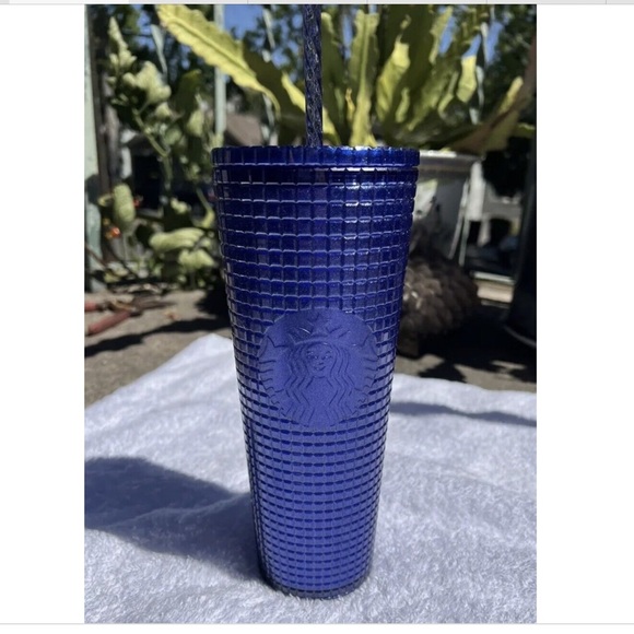 Starbucks Other - NWT STARBUCKS VENTI CUP